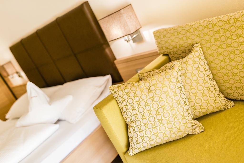 Astor Hotel Schenna Szoba fotó
