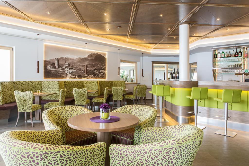 Astor Hotel Schenna Kültér fotó