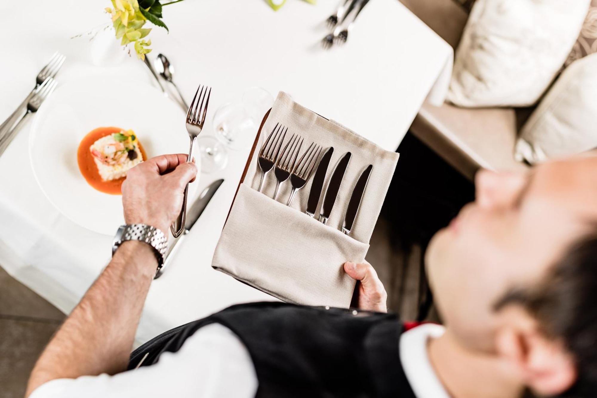 Astor Hotel Schenna Kültér fotó
